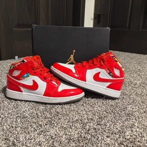 Air Jordan 1 mid SE